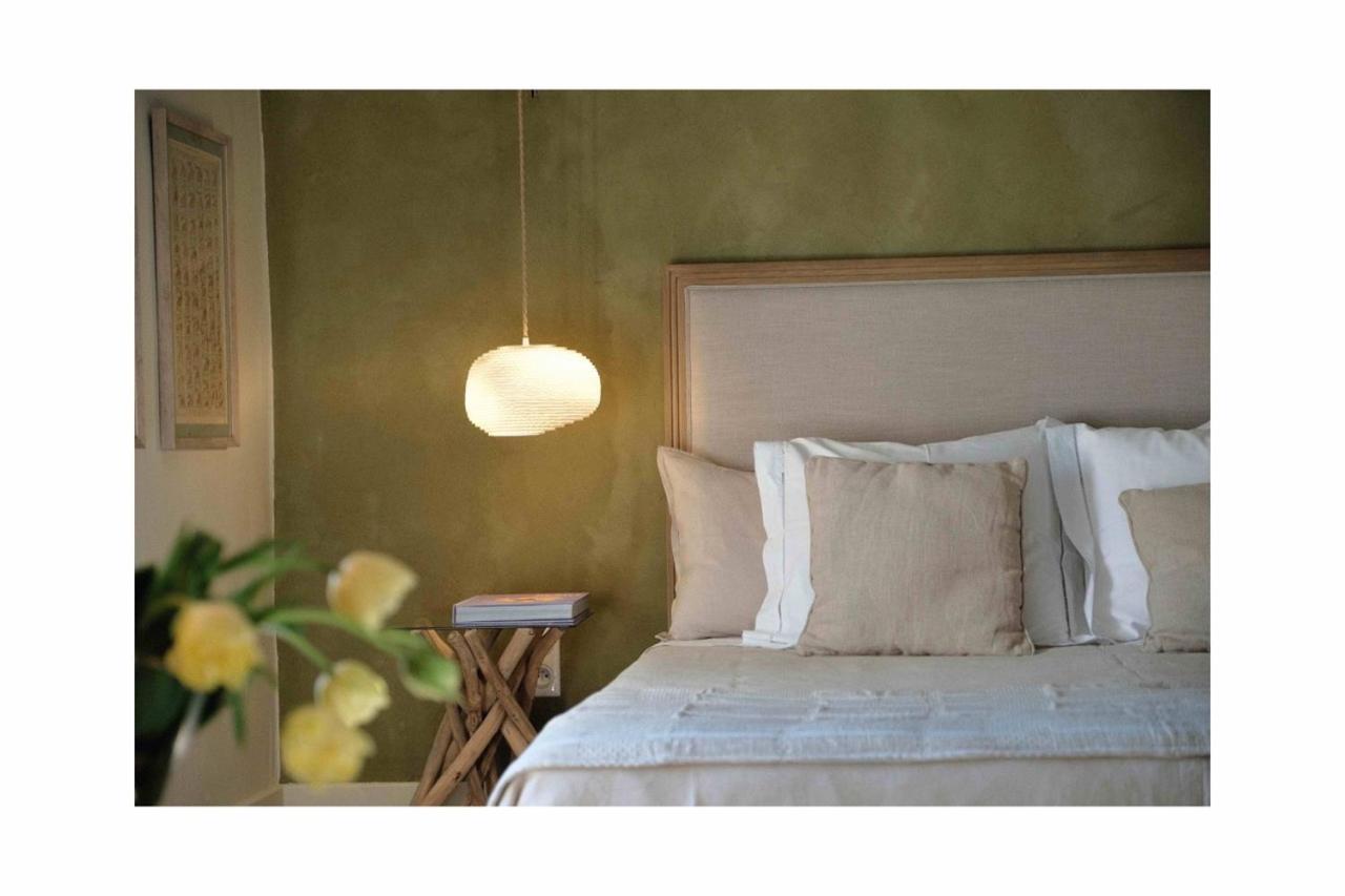 Les Jardins De Sitaara Bed & Breakfast Cucuron Exterior foto