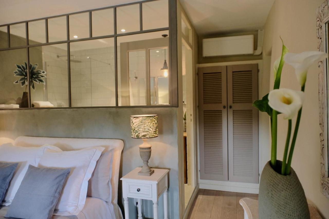 Les Jardins De Sitaara Bed & Breakfast Cucuron Exterior foto